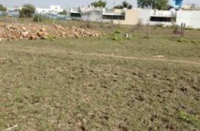 Plot available in bangaon